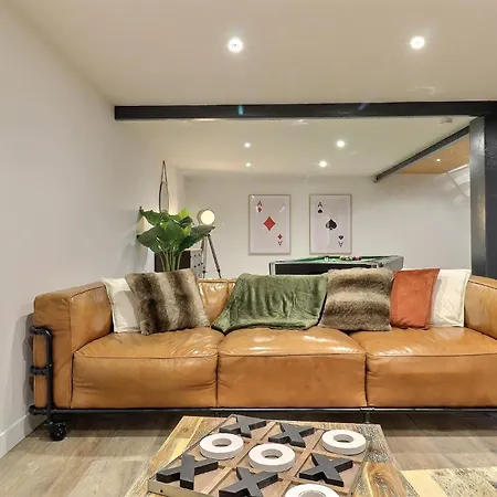 Loft & Pop Billard 발랑스